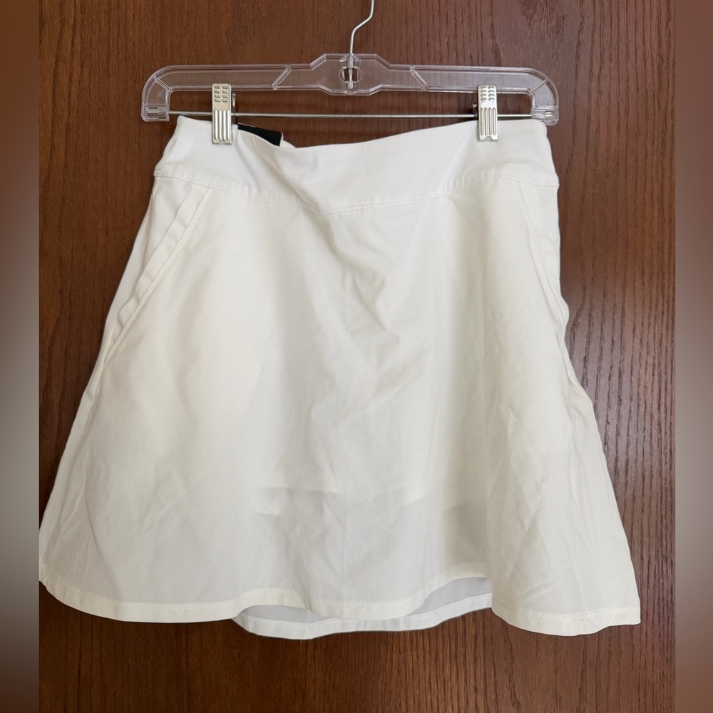 Under Armour White Golf Skirt